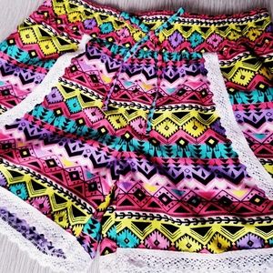 Girls Size 10/12 Patterned Shorts
